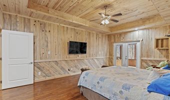 4978 S 11th Rd, Aldrich, MO 65601