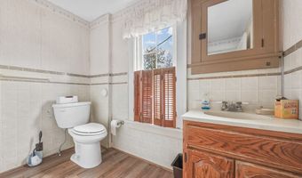 2195 Blenheim Ave, Alliance, OH 44601