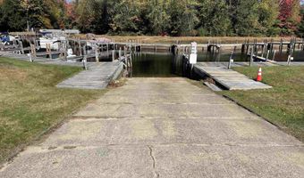 40 Adams Dr 17, Bristol, NH 03222