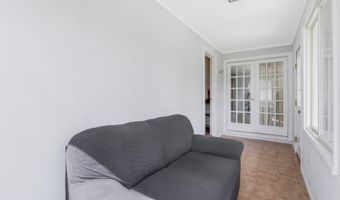 65 Somerset Ter, Bedminster, NJ 07921