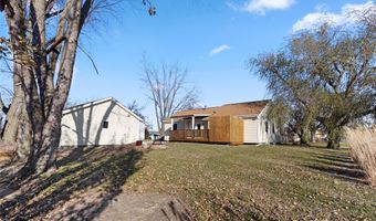 902 NW Greenwood St, Ankeny, IA 50023