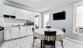 80-82 Poplar St, Bridgeport, CT 06605