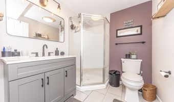 2041 Norfolk Ave, Ann Arbor, MI 48103