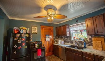 221 N Hall, Algona, IA 50511