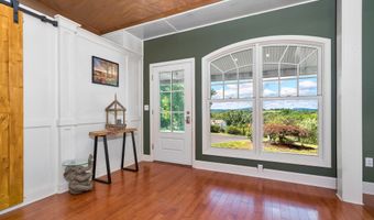 12 Sydney Ln, Cromwell, CT 06416