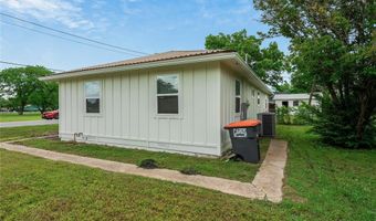 421 S Interurban St, Anna, TX 75409