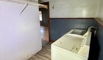 5 Lockrow Blvd, Albany, NY 12205