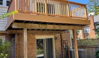 9715 WHITLEY PARK Pl #TH-11, Bethesda, MD 20814