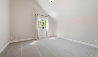 19358 SW Laurelhurst Way, Bend, OR 97702