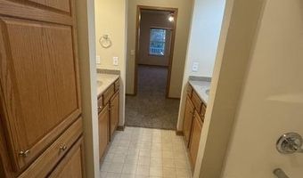 2435 Aspen Rd 204, Ames, IA 50010
