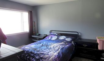 15 Summer St, Anson, ME 04958