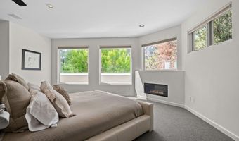 1060 5th St, Boulder, CO 80302