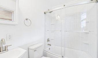 413 TANGLEWOOD Dr, Princeton, WV 24740