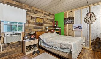 318 Boone St, Alvarado, TX 76009