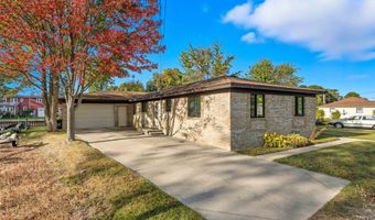 2037 W Park, Algonac, MI 48001