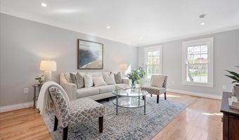 4122 FERRY LANDING Rd, Alexandria, VA 22309