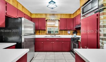 9767 Tarboro Rd, Ridgeland, SC 29936