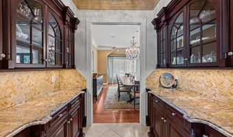 9204 REDWOOD Ave, Bethesda, MD 20817