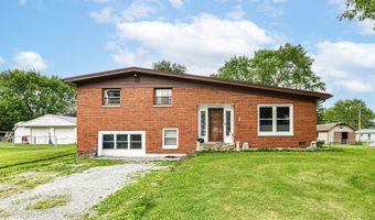 2420 E 40th St, Anderson, IN 46013