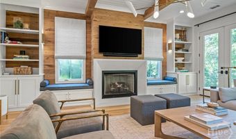 140 Meadowview Rd, Athens, GA 30606
