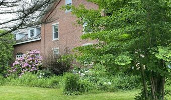 199 Main St, Belfast, ME 04915