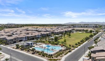 1092 E NEWLAND Dr, Chandler, AZ 85286