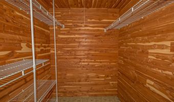 1317 Suffield St, Agawam, MA 01001