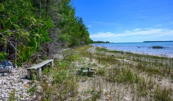 9501 Indian Rd, Alpena, MI 49707