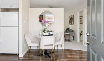 1039 Stevenson St, Santa Rosa, CA 95404