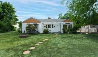 29 Dean Ave, Johnston, RI 02919