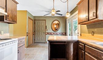 1801 Rachel Dr NE, Alexandria, MN 56308