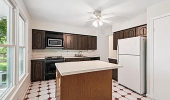 84 GREAT LAKE Dr, Annapolis, MD 21403
