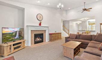 2854 Waterfront Ave, Algonquin, IL 60102