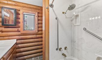 11597 Corp Ranch Rd, Ashland, OR 97520