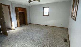 607 Kottmeier St, Ava, MO 65608