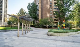 9 Hawthorne Pl 5K, Boston, MA 02114