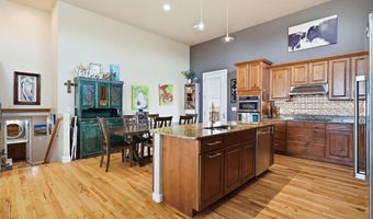 5742 Antelope Dr, Bar Nunn, WY 82601
