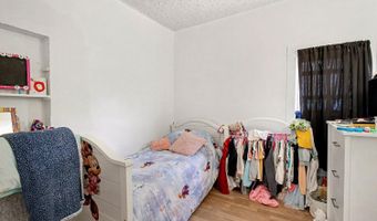 414 Manchester St, Aurora, IN 47001