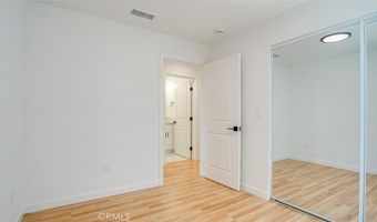 856 W 47th St, Los Angeles, CA 90037