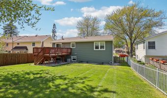 277 Sunset Ln, Antioch, IL 60002