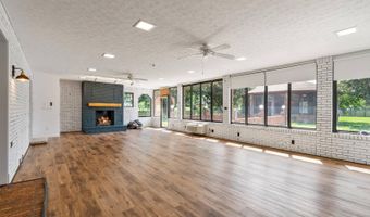 801 Lynnview Dr, Albany, KY 42602