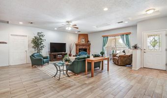 124 75th St SW, Albuquerque, NM 87121