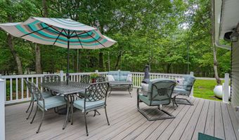 4 Wylie Cir, Albrightsville, PA 18210