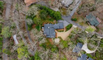 81 Wyanoak Rd, Highlands, NC 28741
