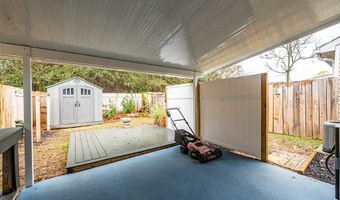 2741 McLain Ln, Albany, GA 31707