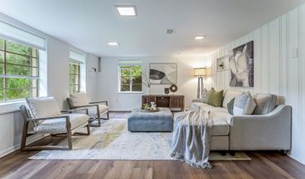 1908 Anderson Ave, Ann Arbor, MI 48104