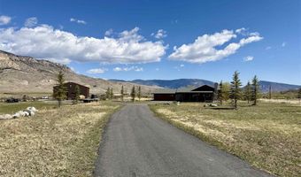 1451 Southfork Rd, Cody, WY 82414