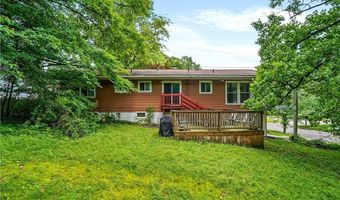 821 Cliffside Dr, Akron, OH 44313