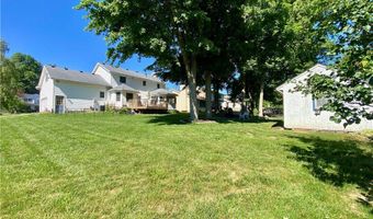 869 MOSS CANYON Dr, Amherst, OH 44001