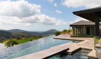 20877 Wild Willow Hollow Rd, Escondido, CA 92029